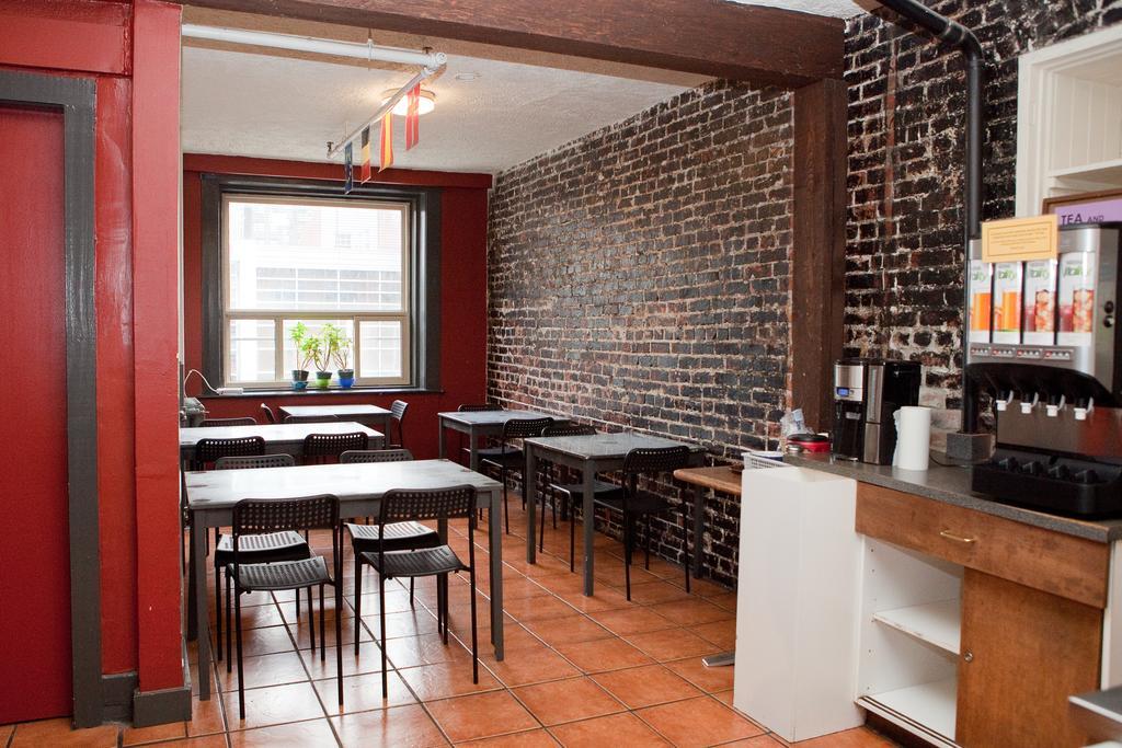 Hi Vancouver Central Hostel Εξωτερικό φωτογραφία